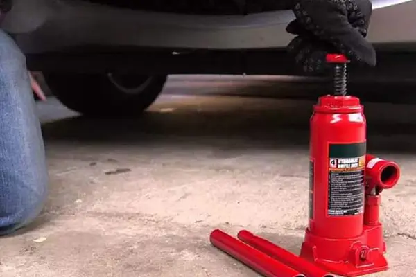 علت پایین نیامدن جک هیدرولیک